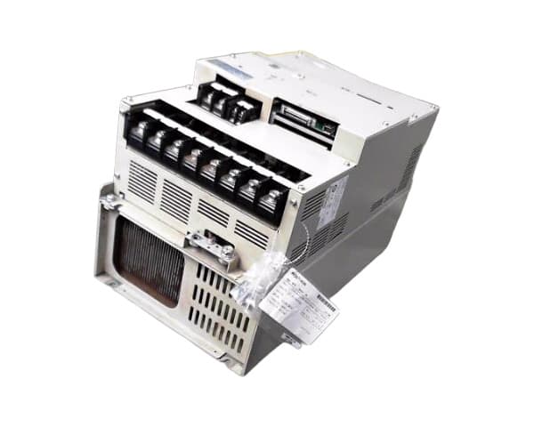 YASKAWA - SGDM-1AADA