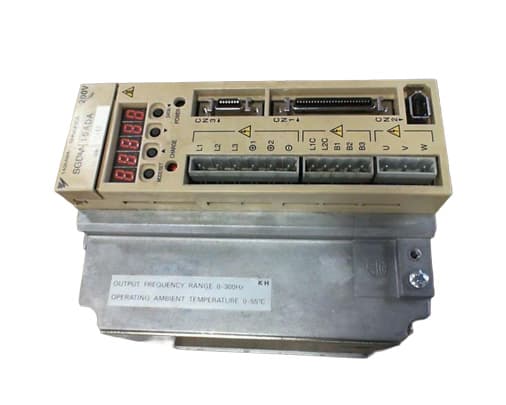 YASKAWA - SGDM-15ADA