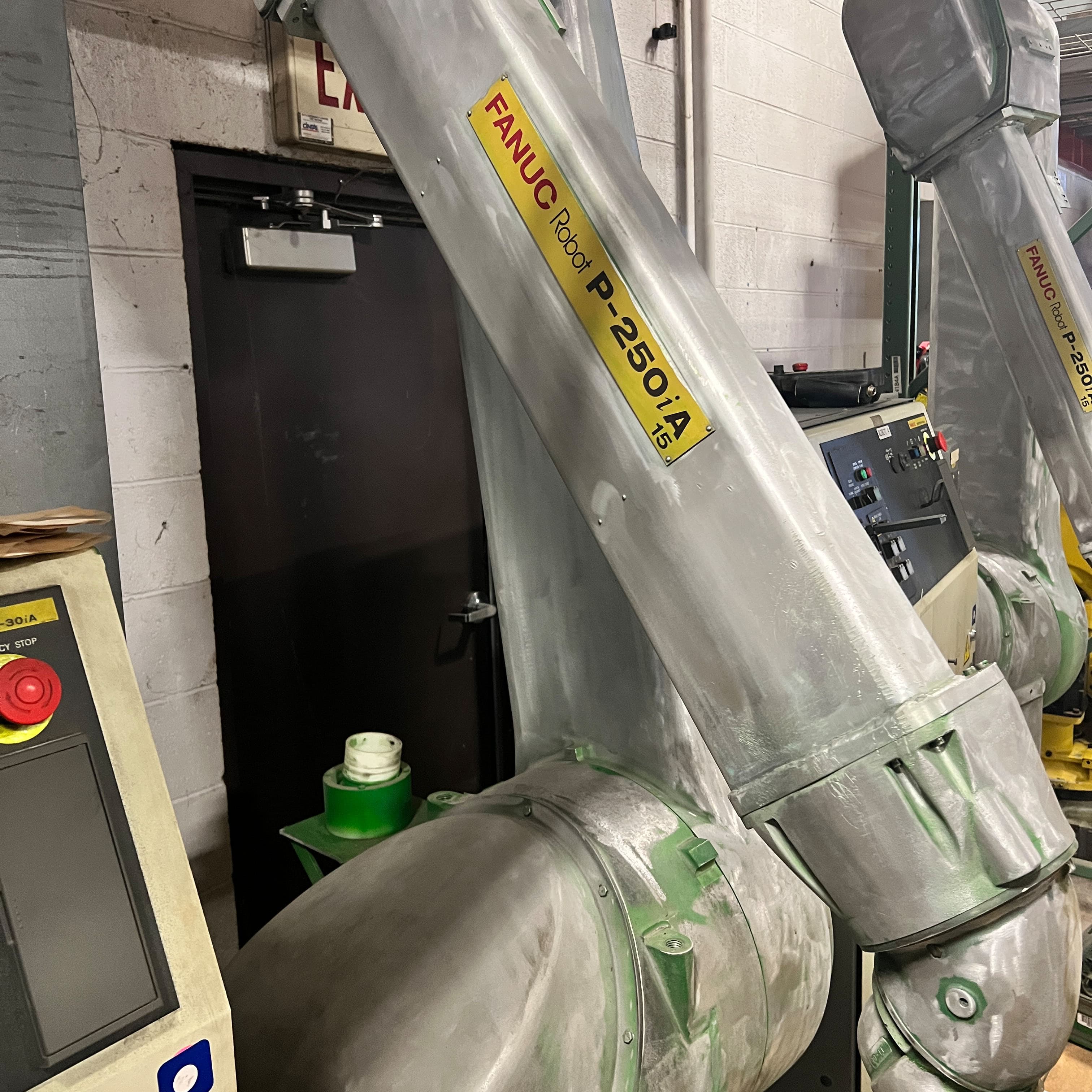 FANUC - P-250iA/15