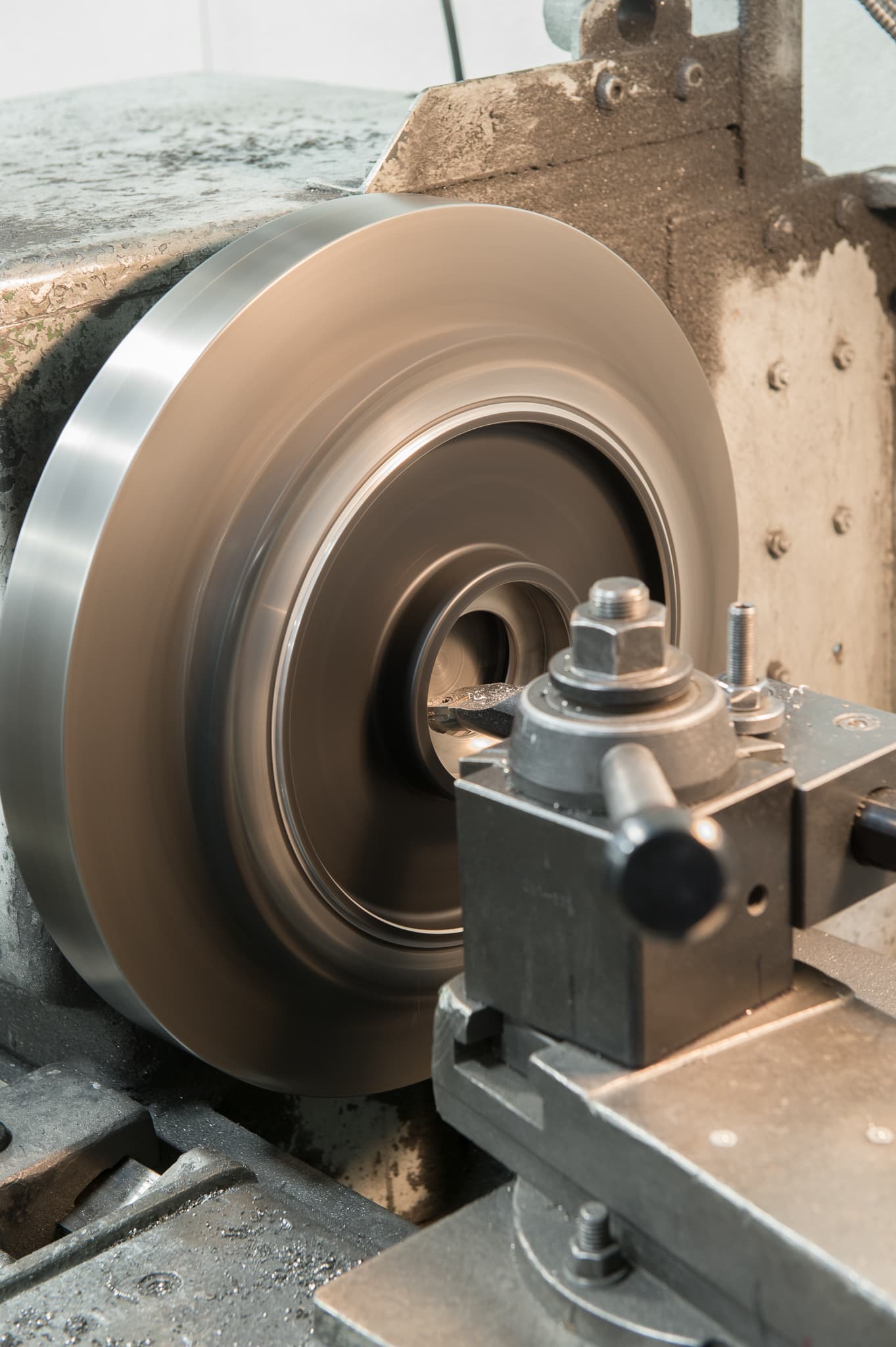 Elevator Repair | Traction, Hydraulic, Next-day Emergency