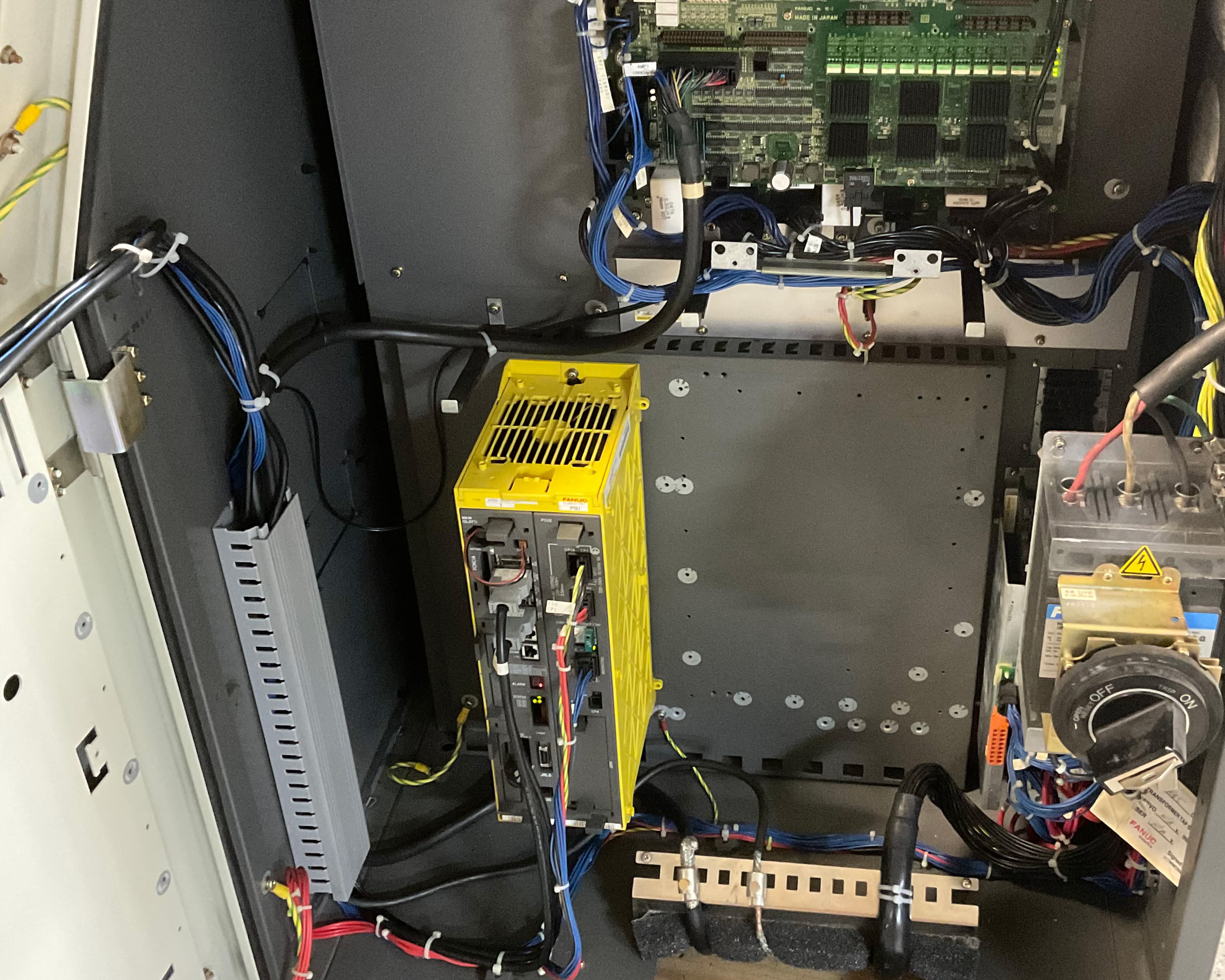 FANUC - M-710iC/20L